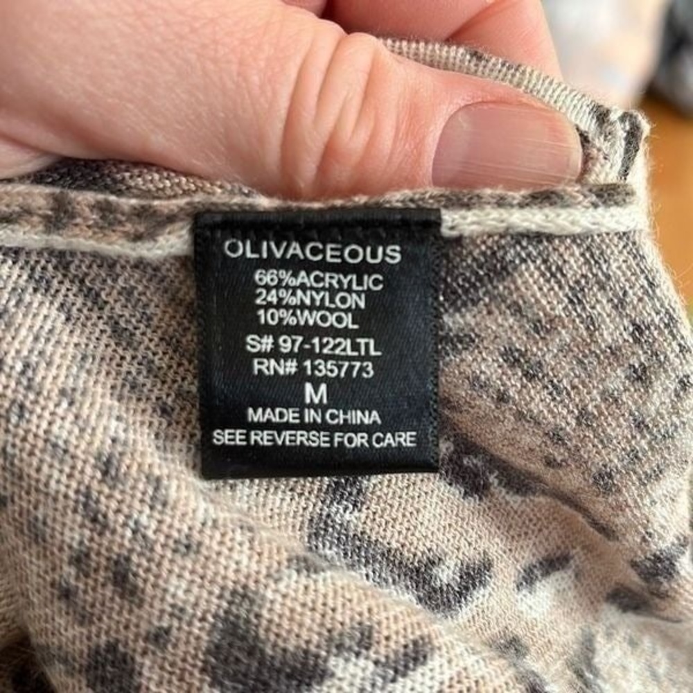 Olivaceous Medium Snake Skin Patterned Light Weig… - image 8